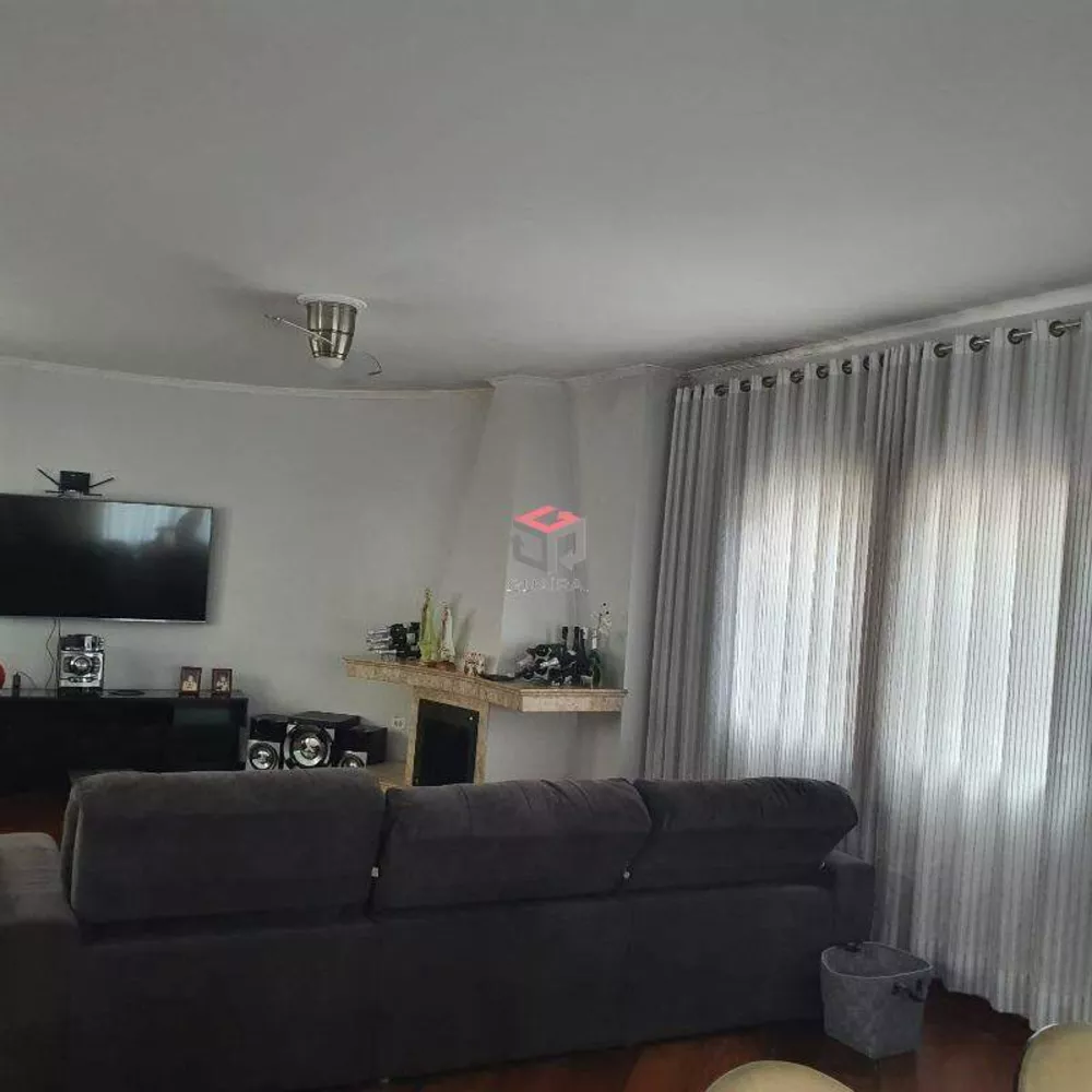 Sobrado à venda com 4 quartos, 460m² - Foto 2