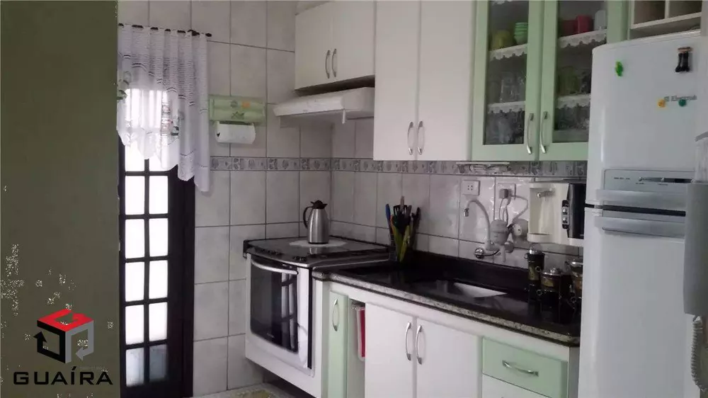 Casa à venda com 3 quartos, 140m² - Foto 4