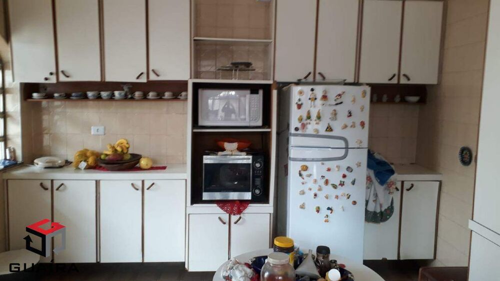 Casa para alugar com 1 quarto, 250m² - Foto 3