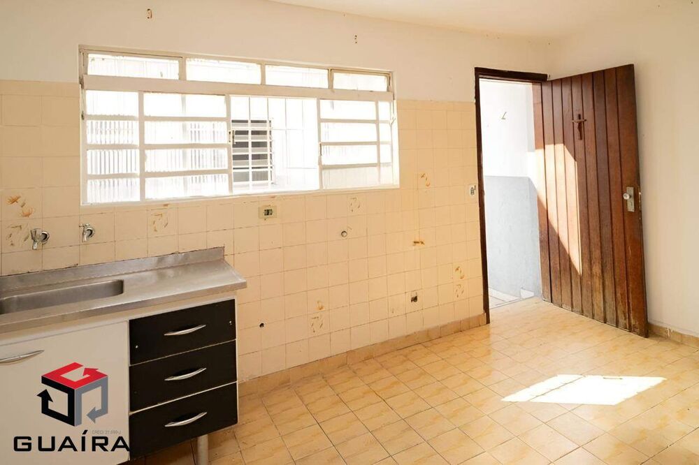 Sobrado para alugar com 3 quartos, 220m² - Foto 2