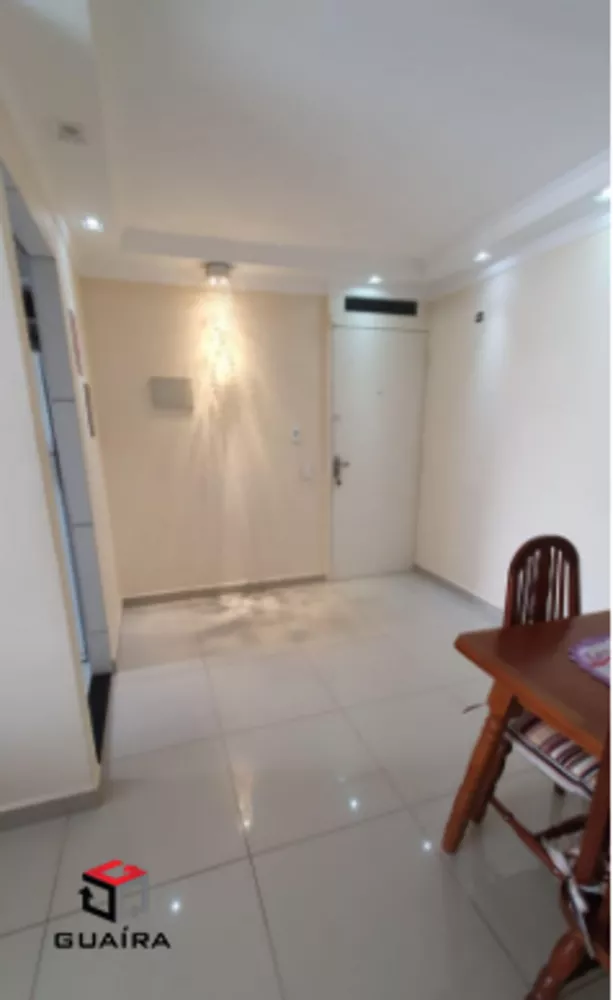 Apartamento à venda com 2 quartos, 62m² - Foto 4