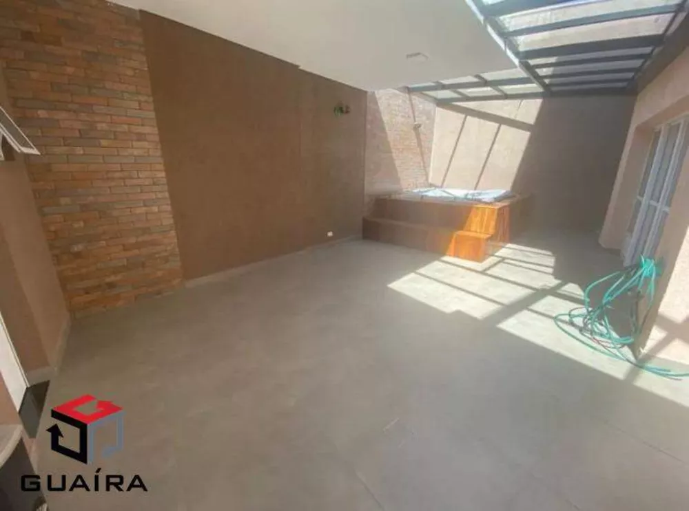 Sobrado à venda com 3 quartos, 300m² - Foto 4