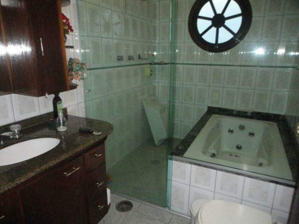 Casa à venda com 3 quartos, 197m² - Foto 4