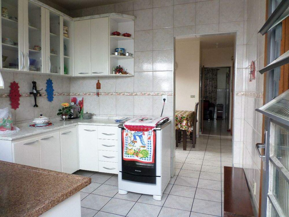 Casa à venda com 2 quartos, 84m² - Foto 2