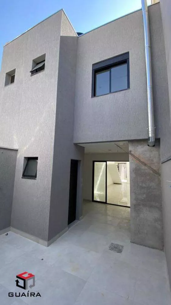 Sobrado à venda com 3 quartos, 135m² - Foto 1