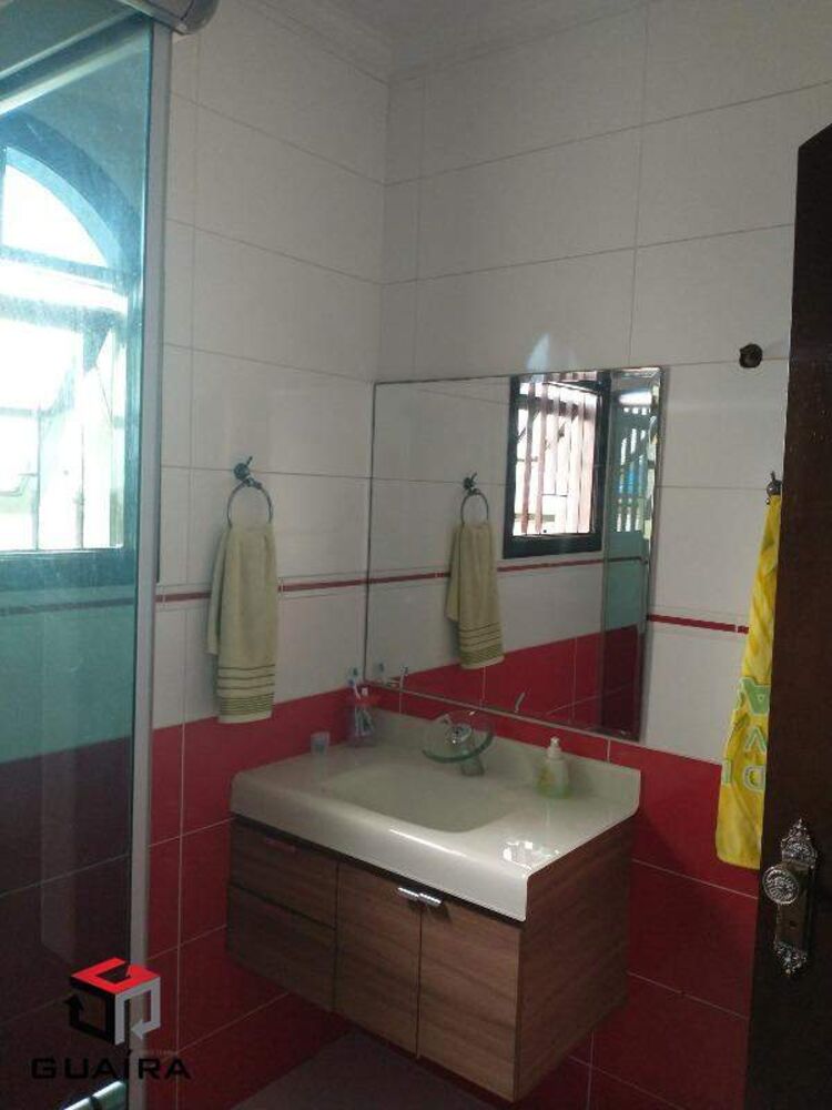 Sobrado à venda com 4 quartos, 215m² - Foto 3