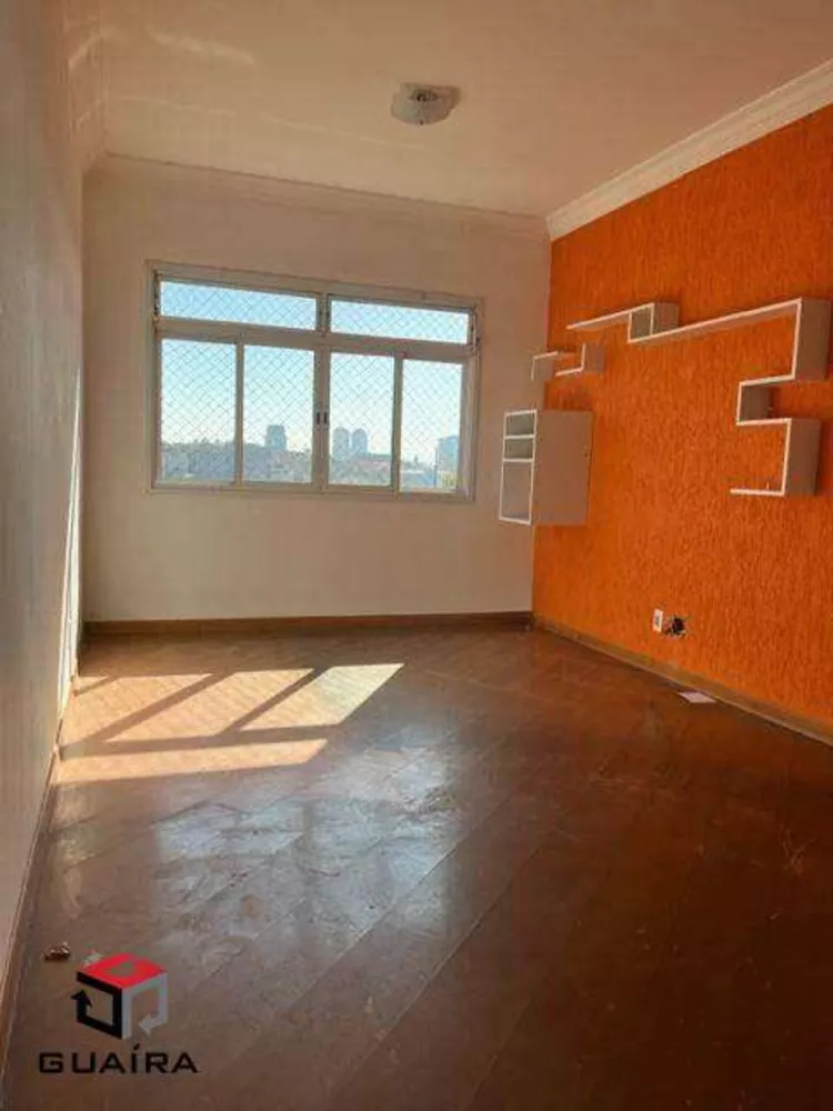 Apartamento à venda com 2 quartos, 68m² - Foto 2