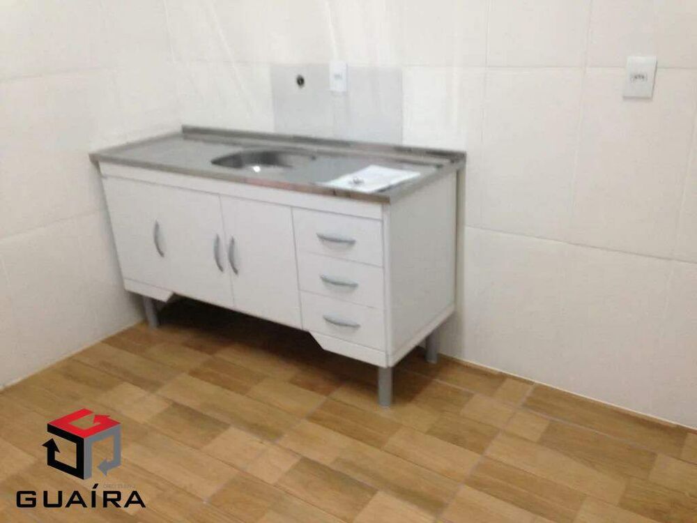 Sobrado à venda com 6 quartos, 240m² - Foto 4