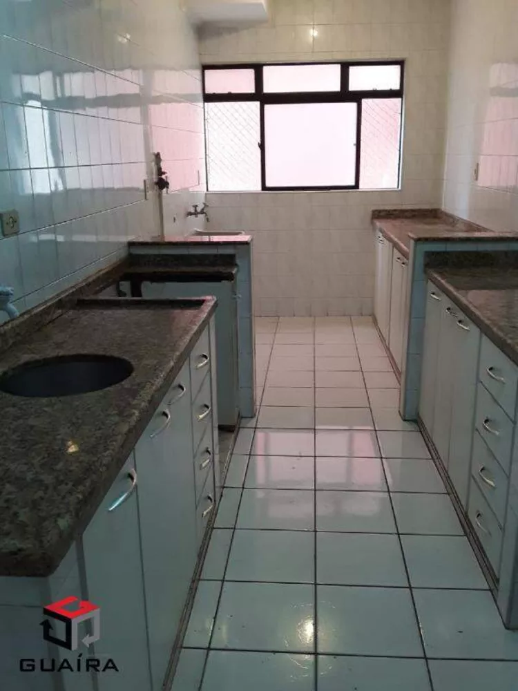 Apartamento à venda com 3 quartos, 117m² - Foto 2