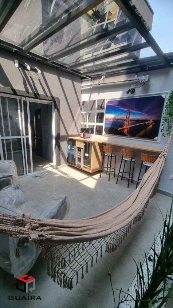 Sobrado à venda com 3 quartos, 120m² - Foto 1