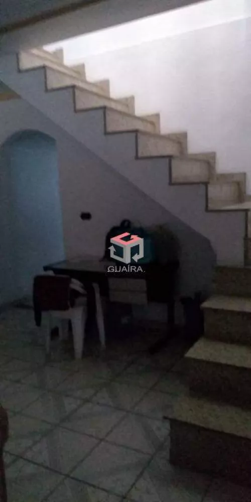 Sobrado à venda com 3 quartos, 166m² - Foto 1