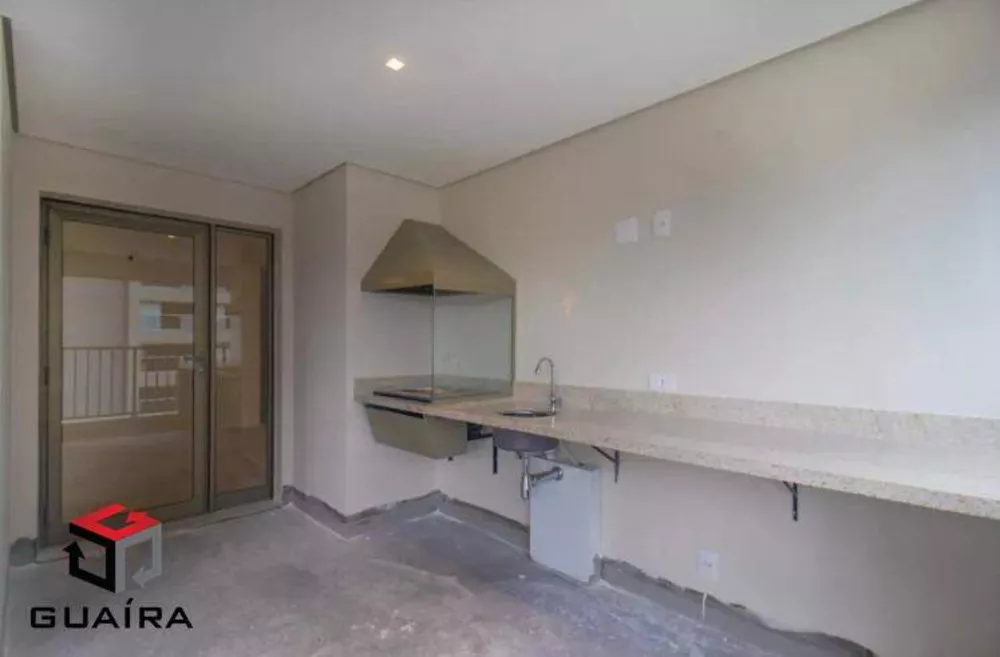 Apartamento à venda com 3 quartos, 158m² - Foto 2