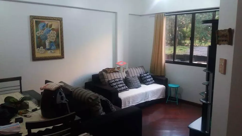 Apartamento à venda com 2 quartos, 80m² - Foto 2