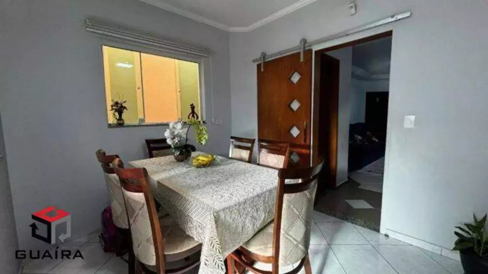 Sobrado à venda com 3 quartos, 216m² - Foto 4