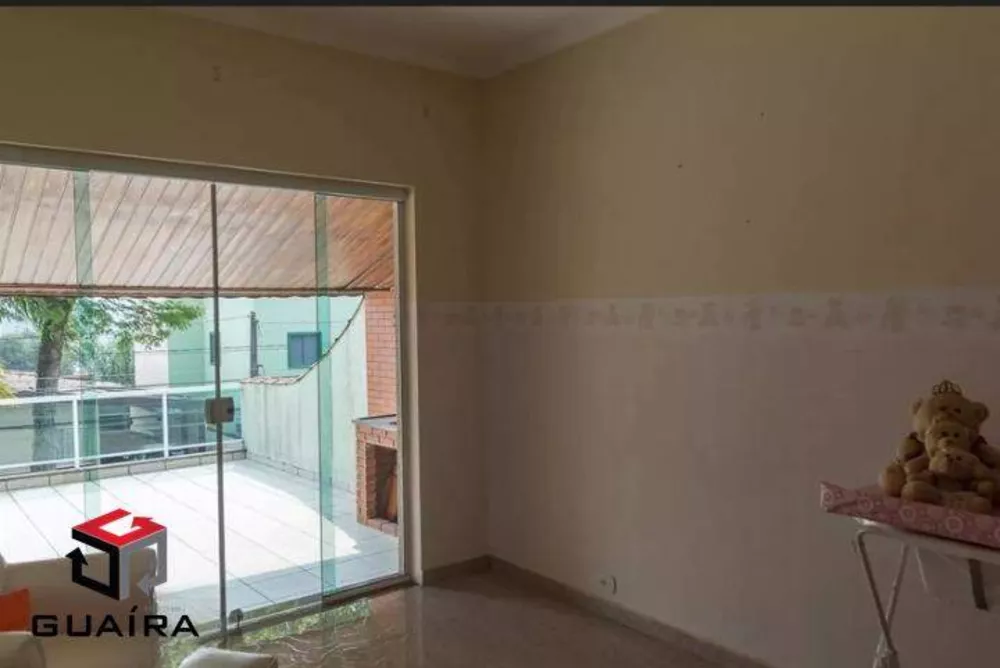 Sobrado à venda com 3 quartos, 200m² - Foto 4