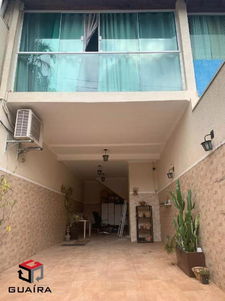 Sobrado à venda com 3 quartos, 140m² - Foto 2