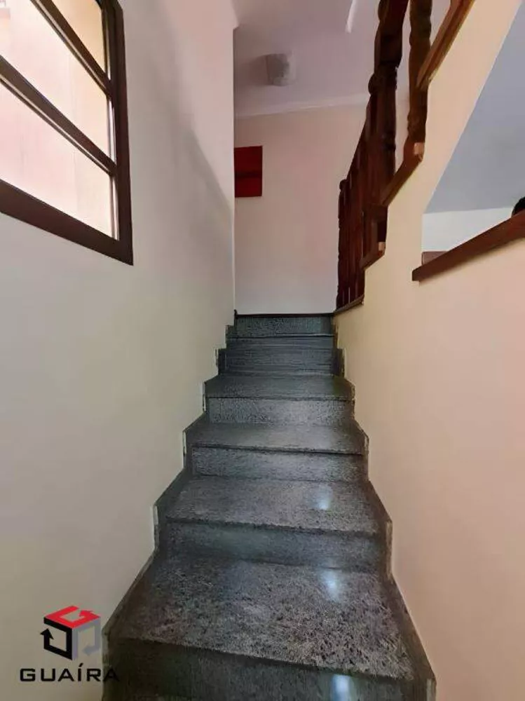 Sobrado à venda com 3 quartos, 309m² - Foto 2