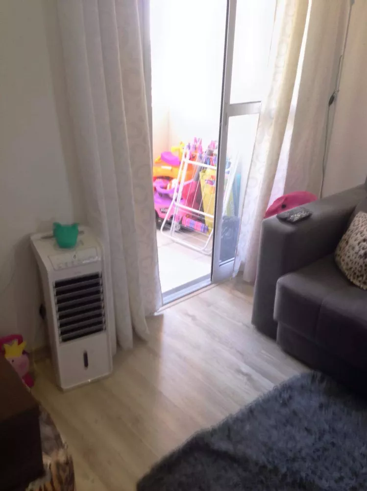 Apartamento à venda com 3 quartos, 64m² - Foto 1