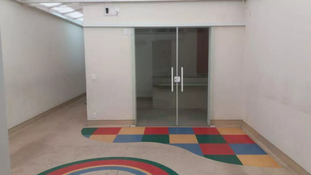 Sobrado para alugar com 3 quartos, 200m² - Foto 4