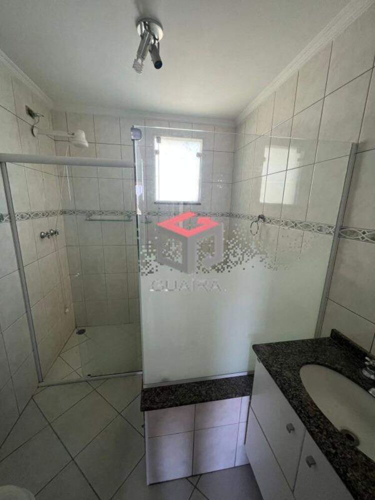 Sobrado à venda com 3 quartos, 108m² - Foto 2