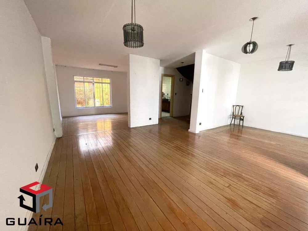 Sobrado à venda com 3 quartos, 180m² - Foto 2