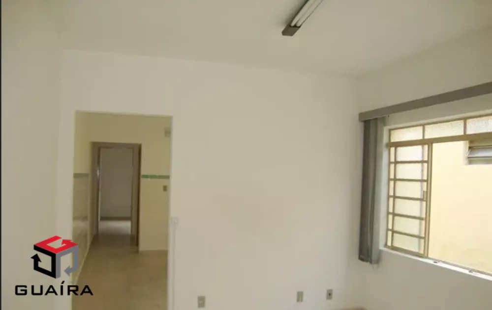 Casa à venda com 2 quartos, 107m² - Foto 1