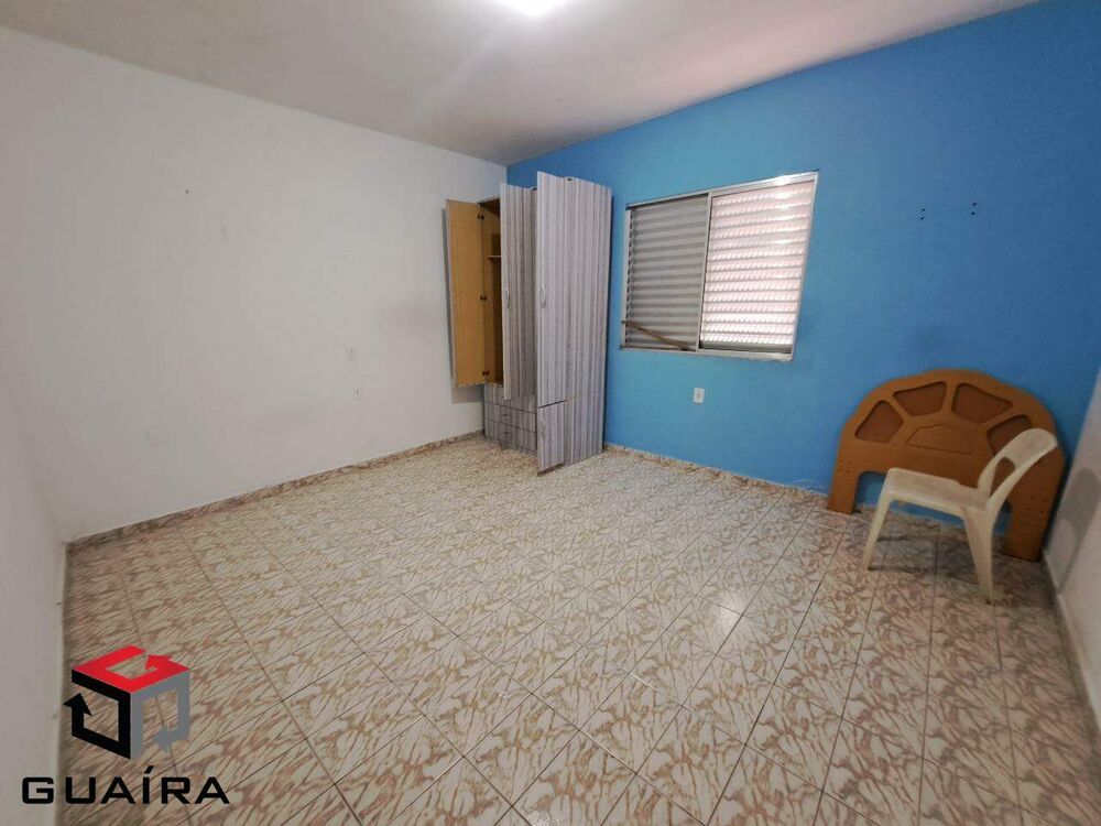 Casa à venda com 11 quartos, 142m² - Foto 1