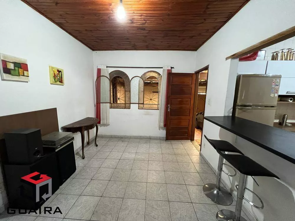 Casa à venda com 3 quartos, 145m² - Foto 1