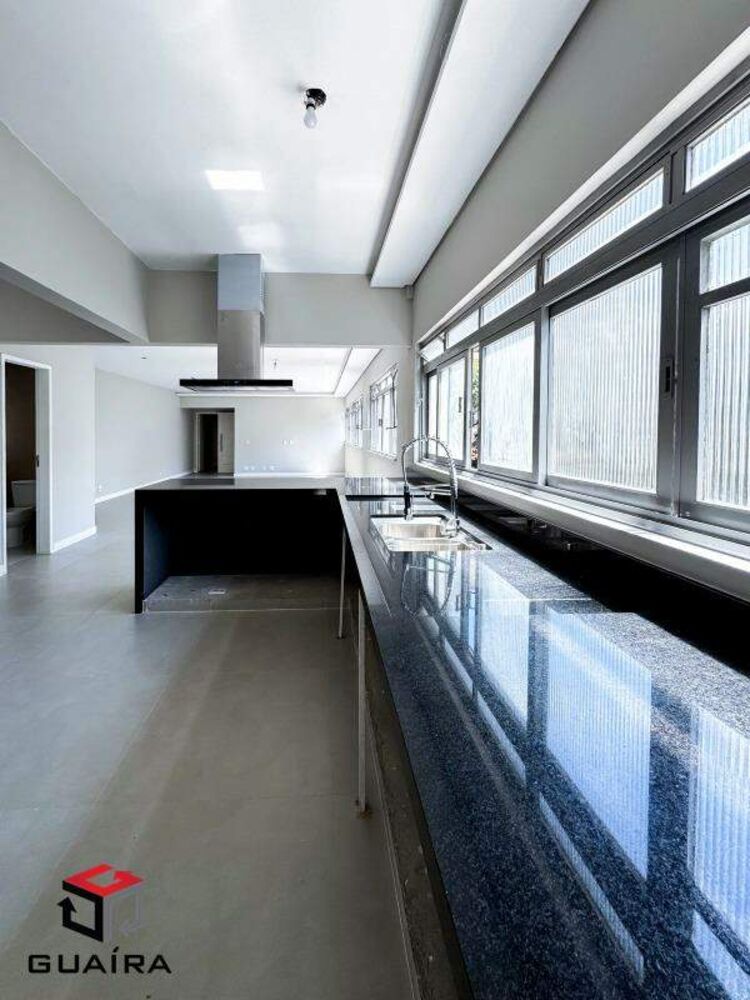 Apartamento à venda com 3 quartos, 205m² - Foto 9