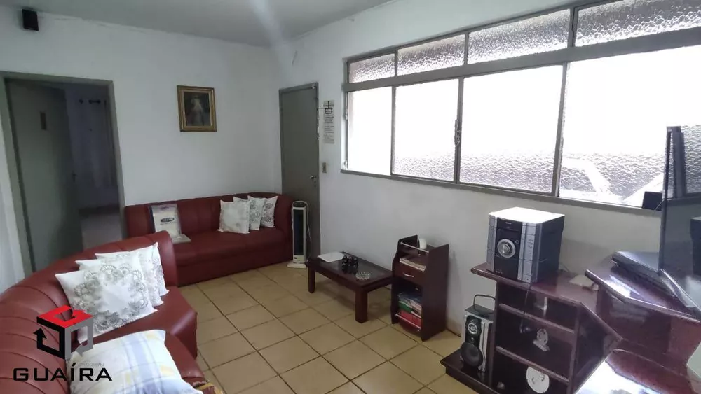 Casa à venda com 3 quartos, 113m² - Foto 1