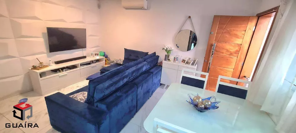 Sobrado à venda com 3 quartos, 124m² - Foto 1