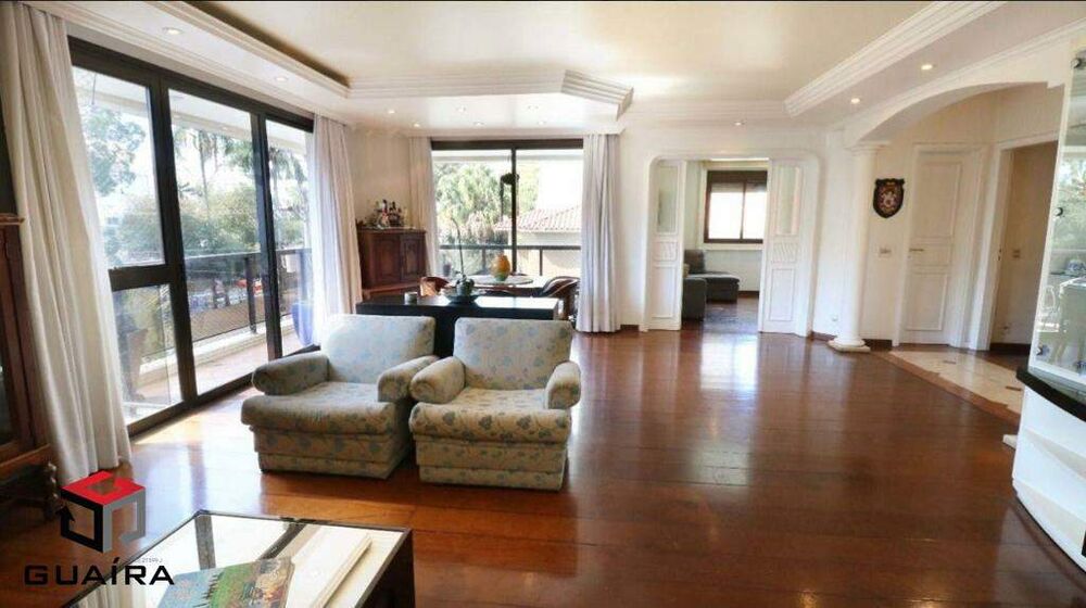 Apartamento à venda com 3 quartos, 260m² - Foto 1