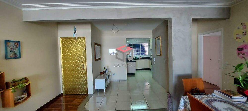 Apartamento à venda com 3 quartos, 158m² - Foto 2