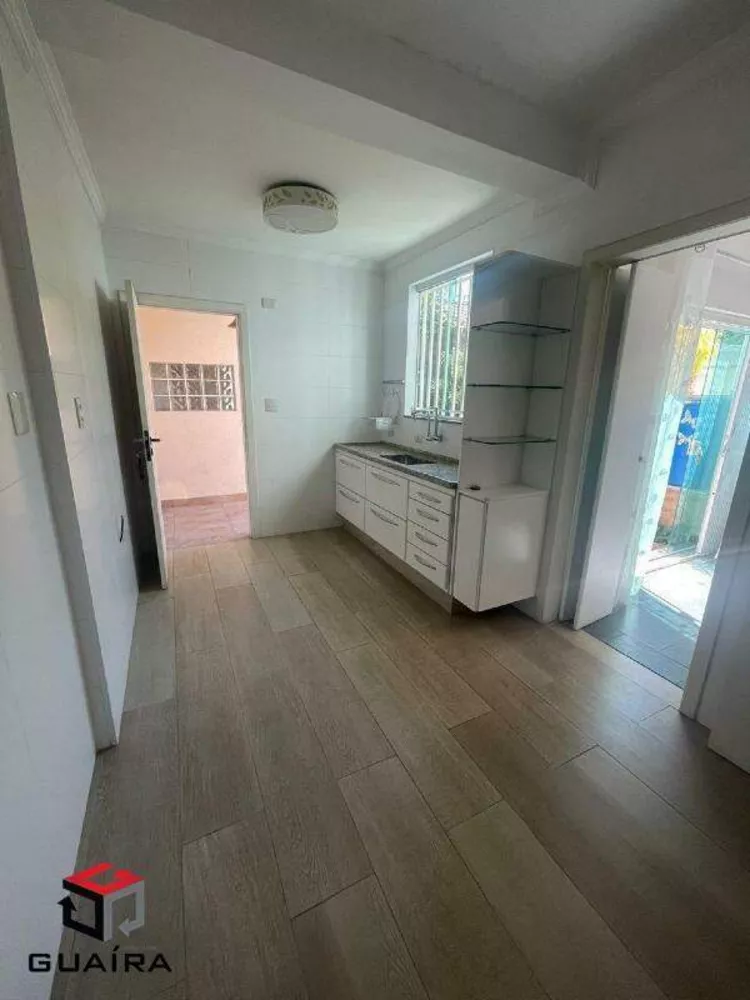 Sobrado à venda com 3 quartos, 140m² - Foto 1