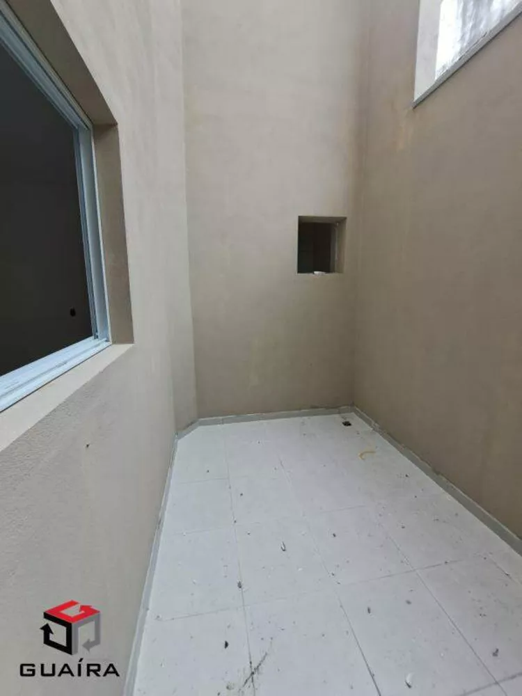 Apartamento à venda com 2 quartos, 42m² - Foto 4