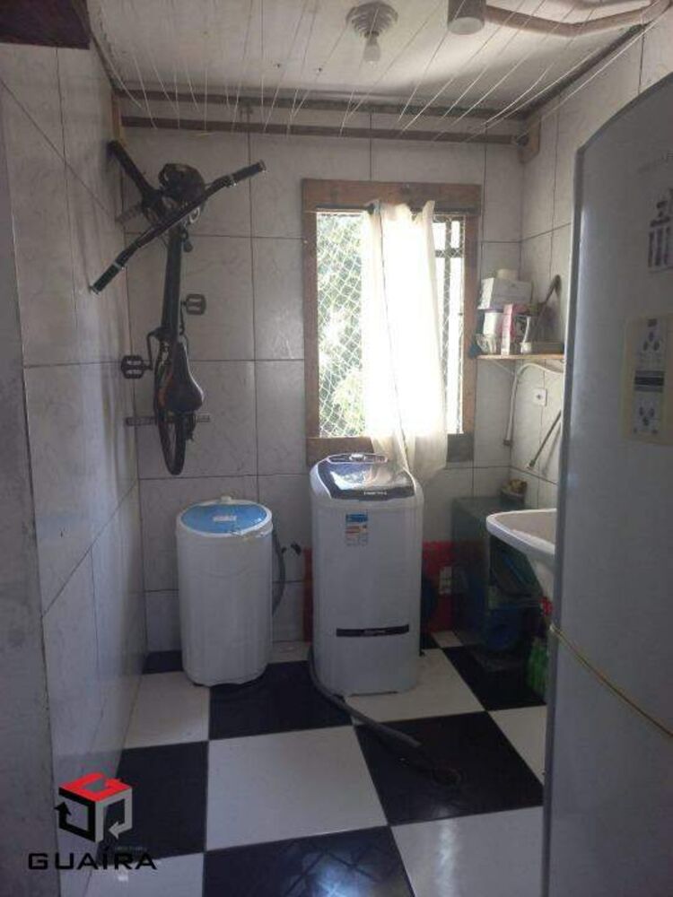 Apartamento à venda com 2 quartos, 42m² - Foto 4