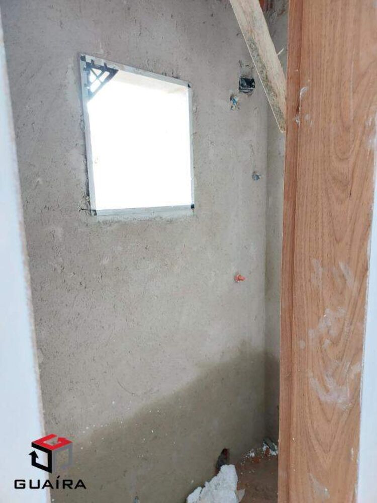 Apartamento à venda com 2 quartos, 60m² - Foto 2