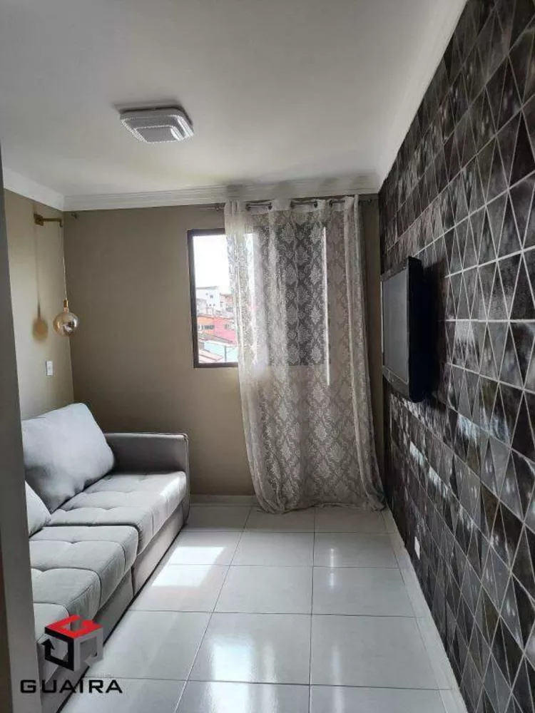 Apartamento à venda com 2 quartos, 62m² - Foto 1