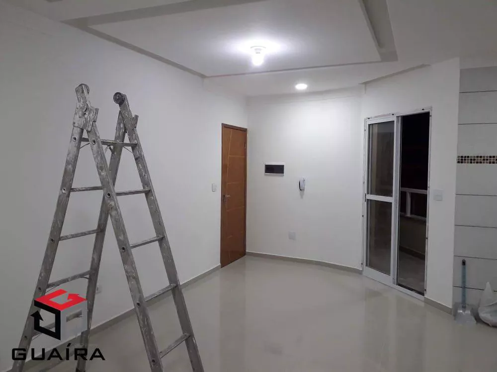 Apartamento à venda com 2 quartos, 64m² - Foto 2