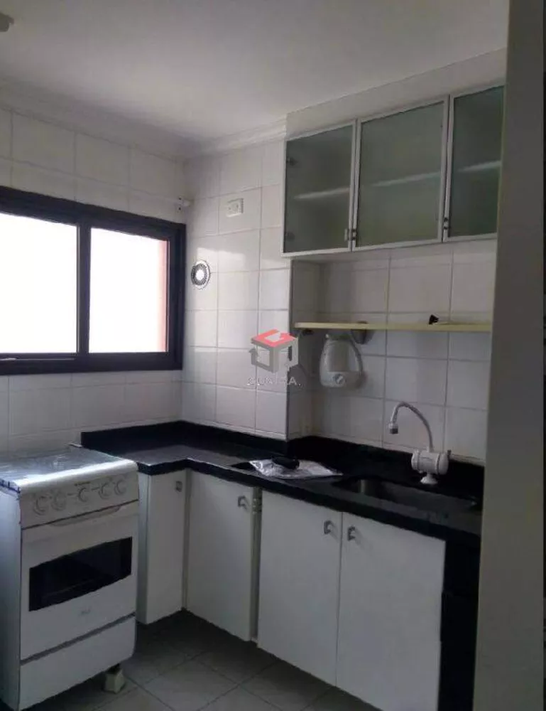 Apartamento à venda com 3 quartos, 76m² - Foto 3