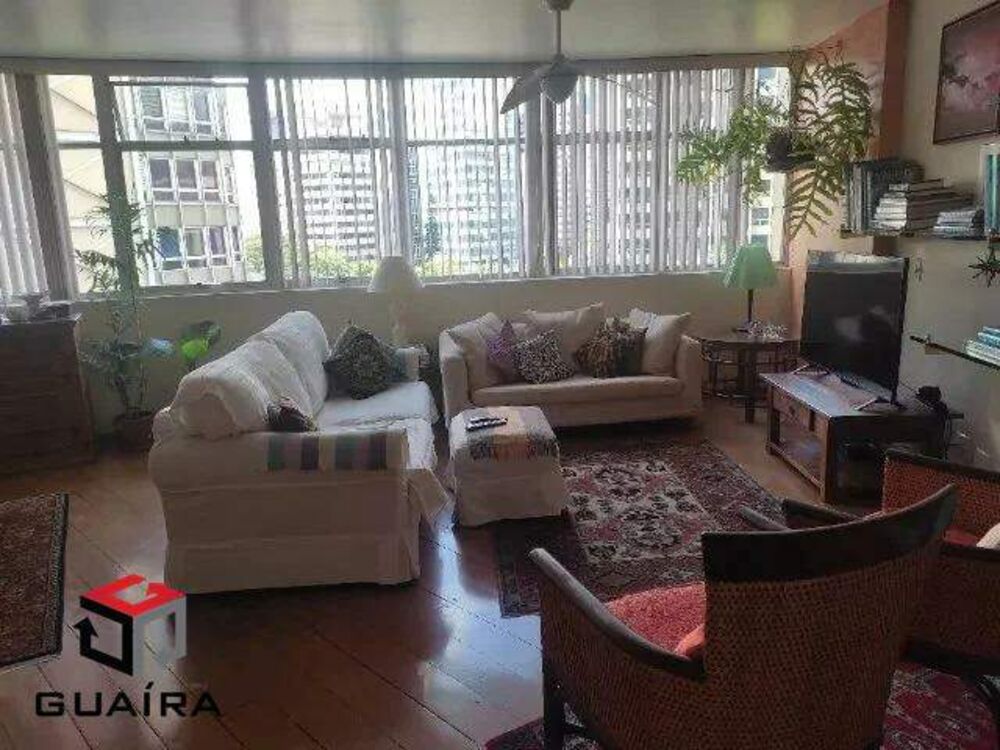 Apartamento à venda com 3 quartos, 180m² - Foto 1