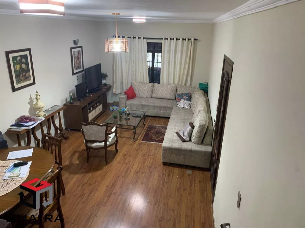 Sobrado à venda com 3 quartos, 216m² - Foto 2