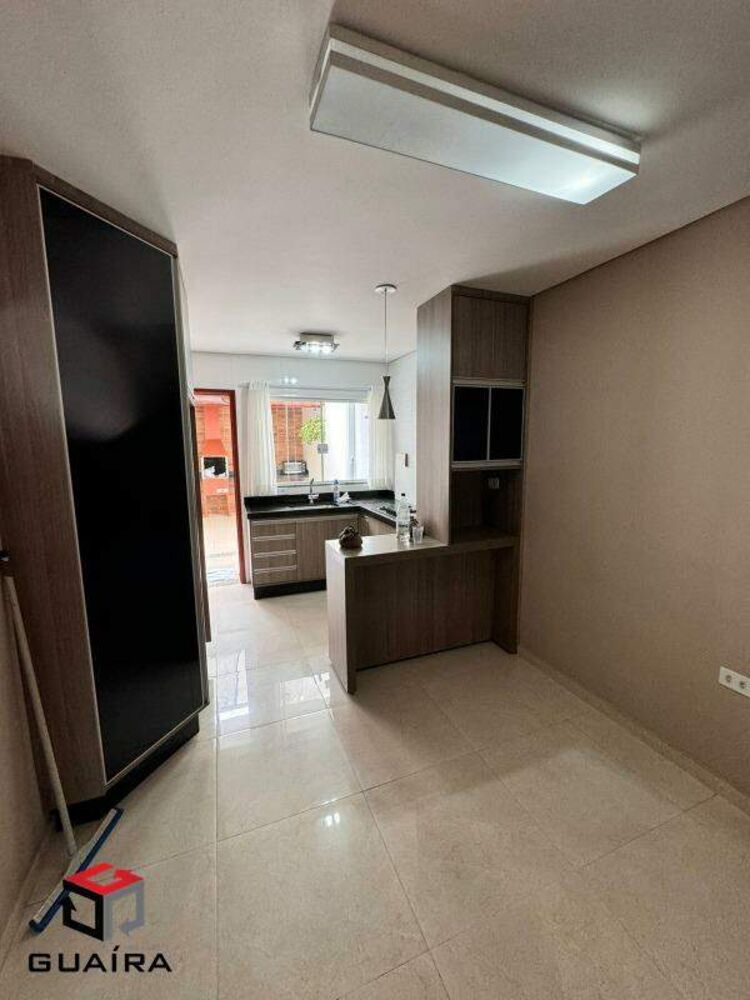 Sobrado à venda com 2 quartos, 105m² - Foto 2