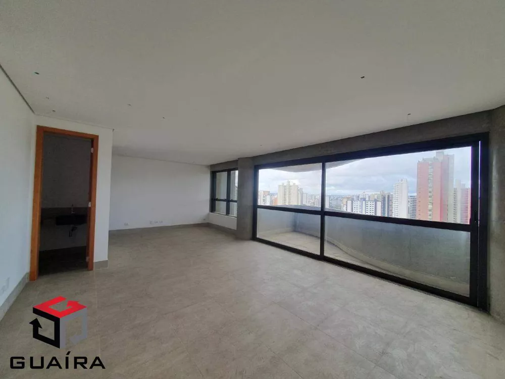 Apartamento à venda com 3 quartos, 155m² - Foto 1