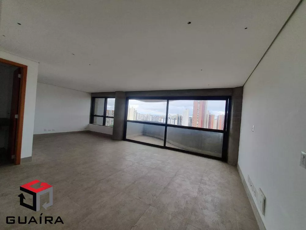 Apartamento à venda com 3 quartos, 155m² - Foto 3