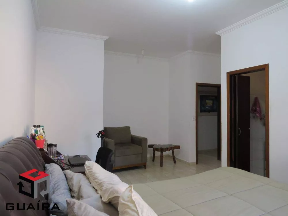 Casa à venda com 4 quartos, 381m² - Foto 4