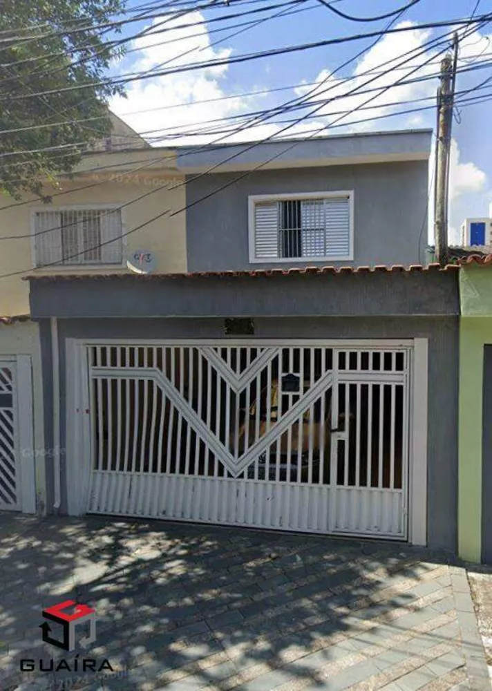 Sobrado à venda com 3 quartos, 227m² - Foto 1