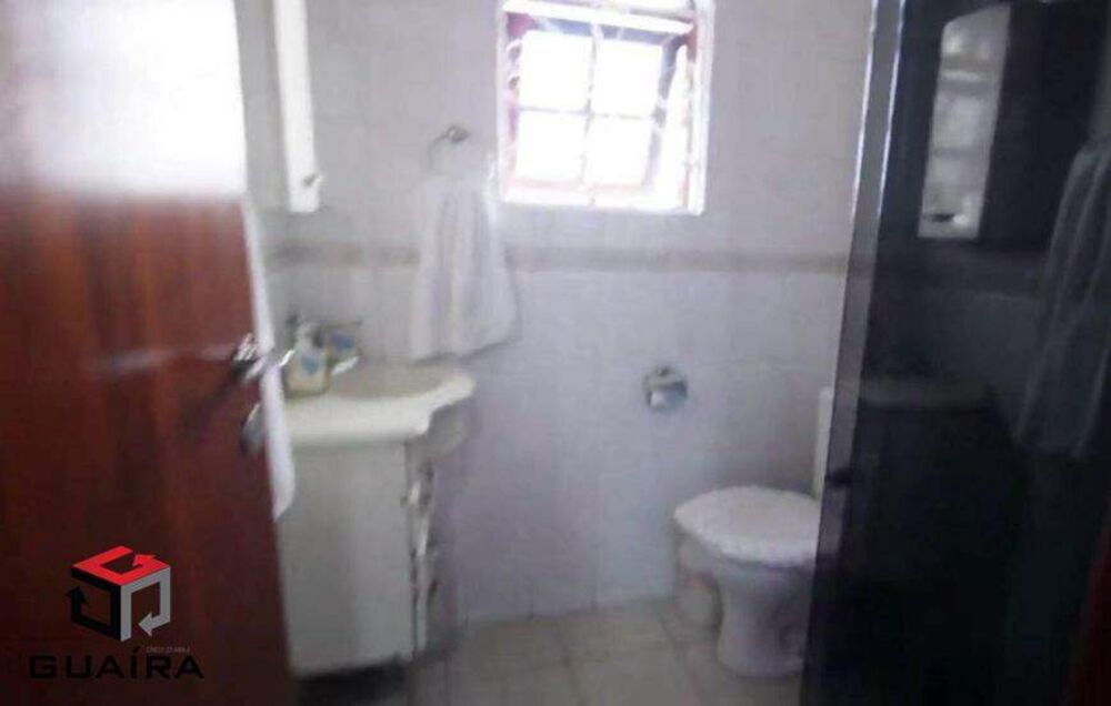 Sobrado à venda com 3 quartos, 200m² - Foto 11