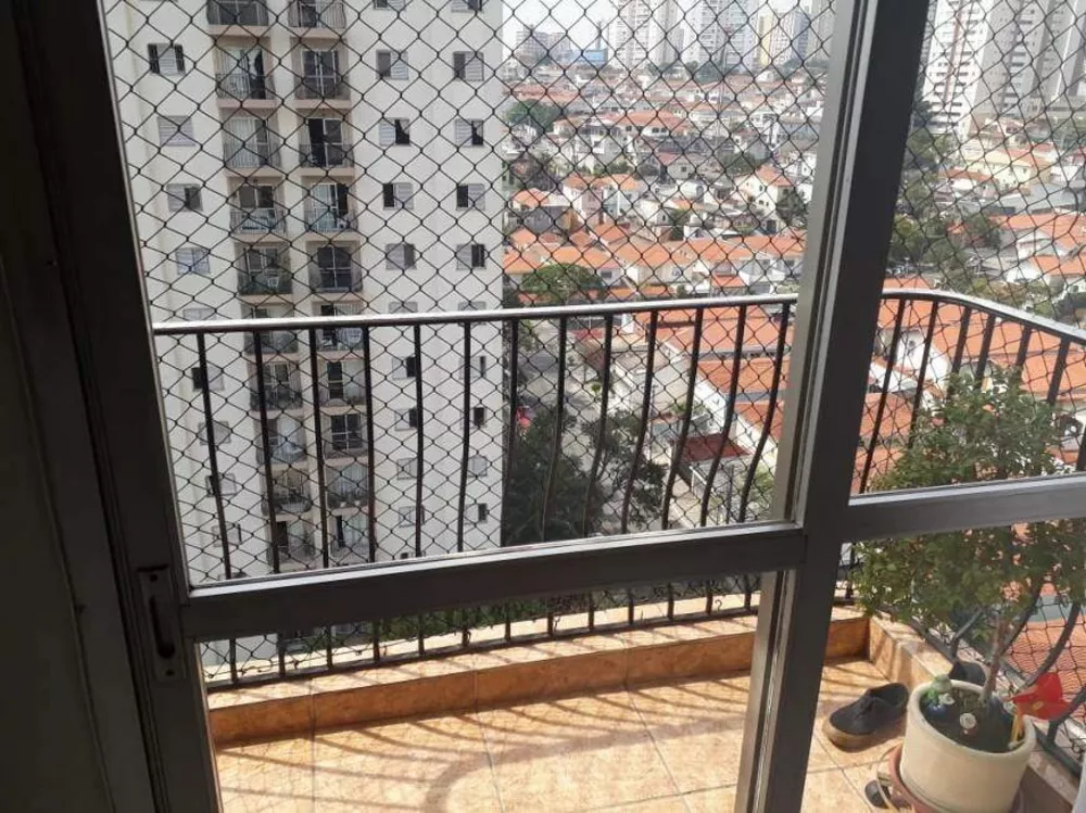 Apartamento à venda com 3 quartos, 98m² - Foto 2