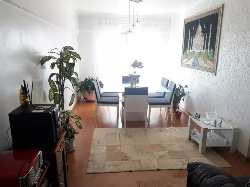 Apartamento à venda com 3 quartos, 98m² - Foto 1